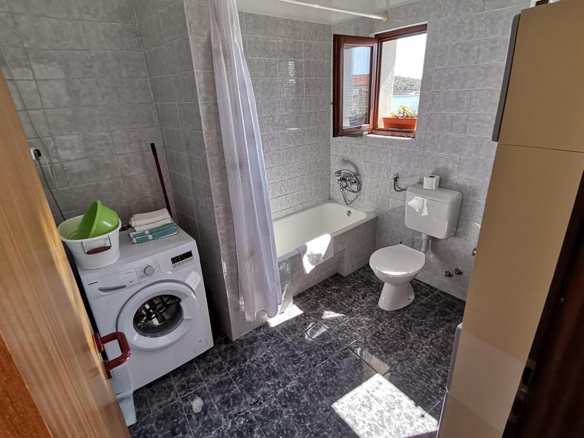 Apartment Zdravka Primošten Eksteriør bilde